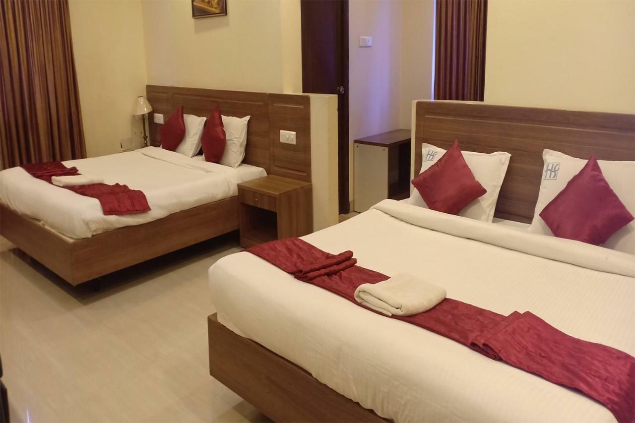 Hotel Sona'S Tiruchirappalli Экстерьер фото